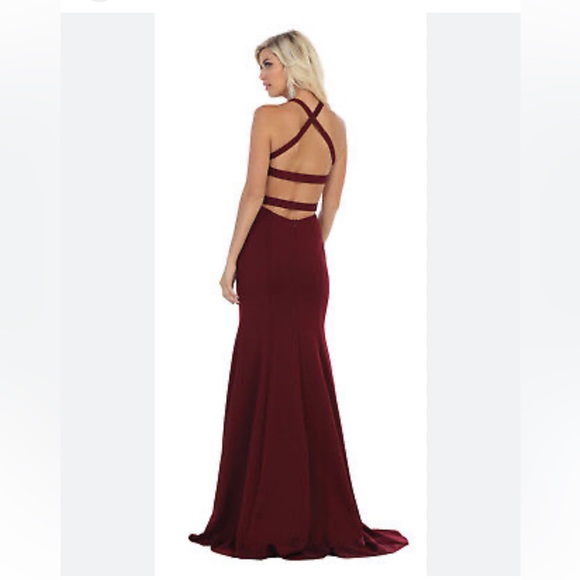 Fame and Partners Dress-back strap detail burgundy size 4 - Picture 1 of 8